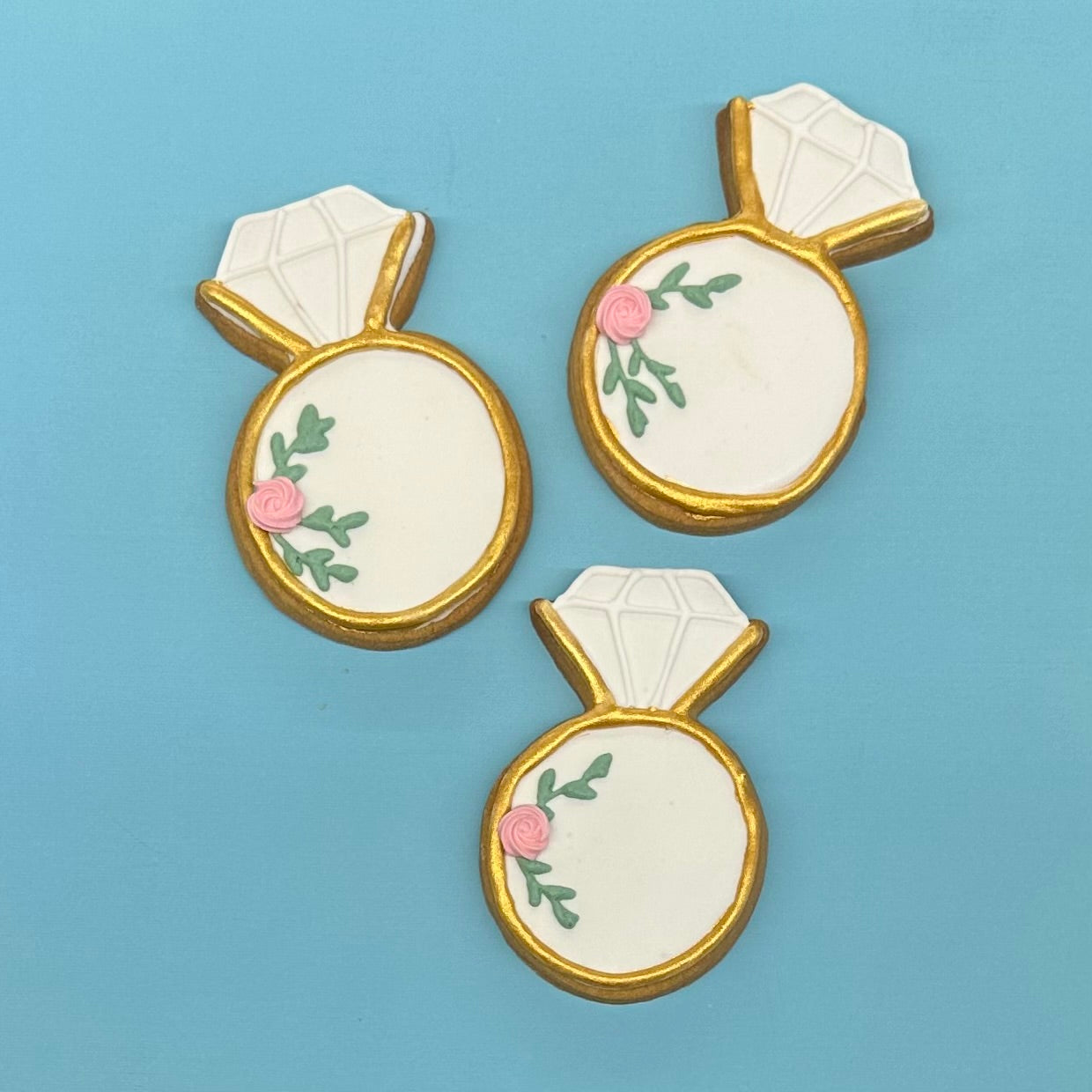 Engagement Ring Cookies Gold with Flower
