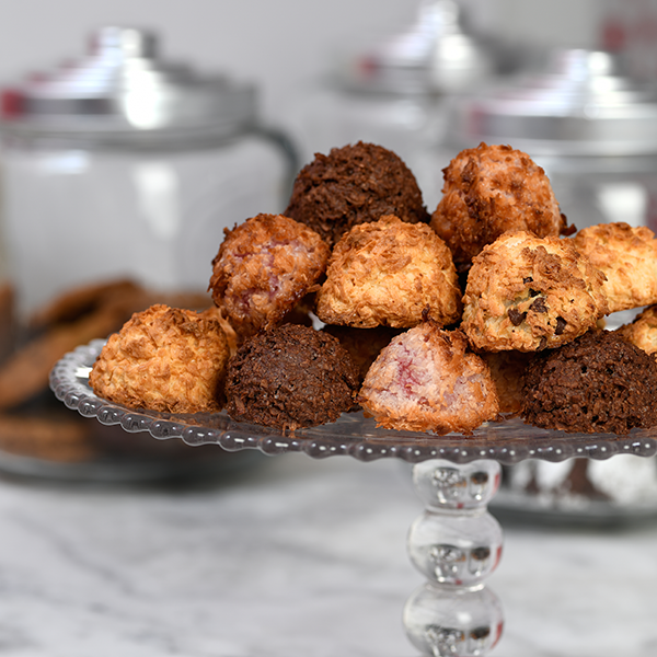 TBSCT - Holiday Macaroons