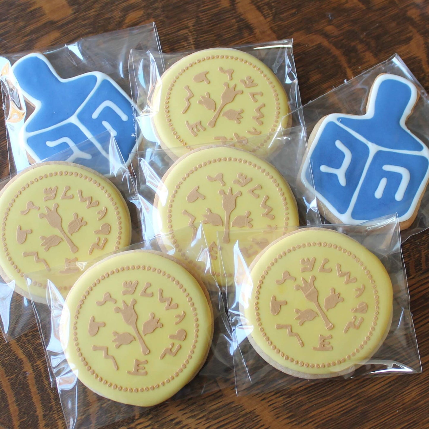 Moms - Hanukah Cookies