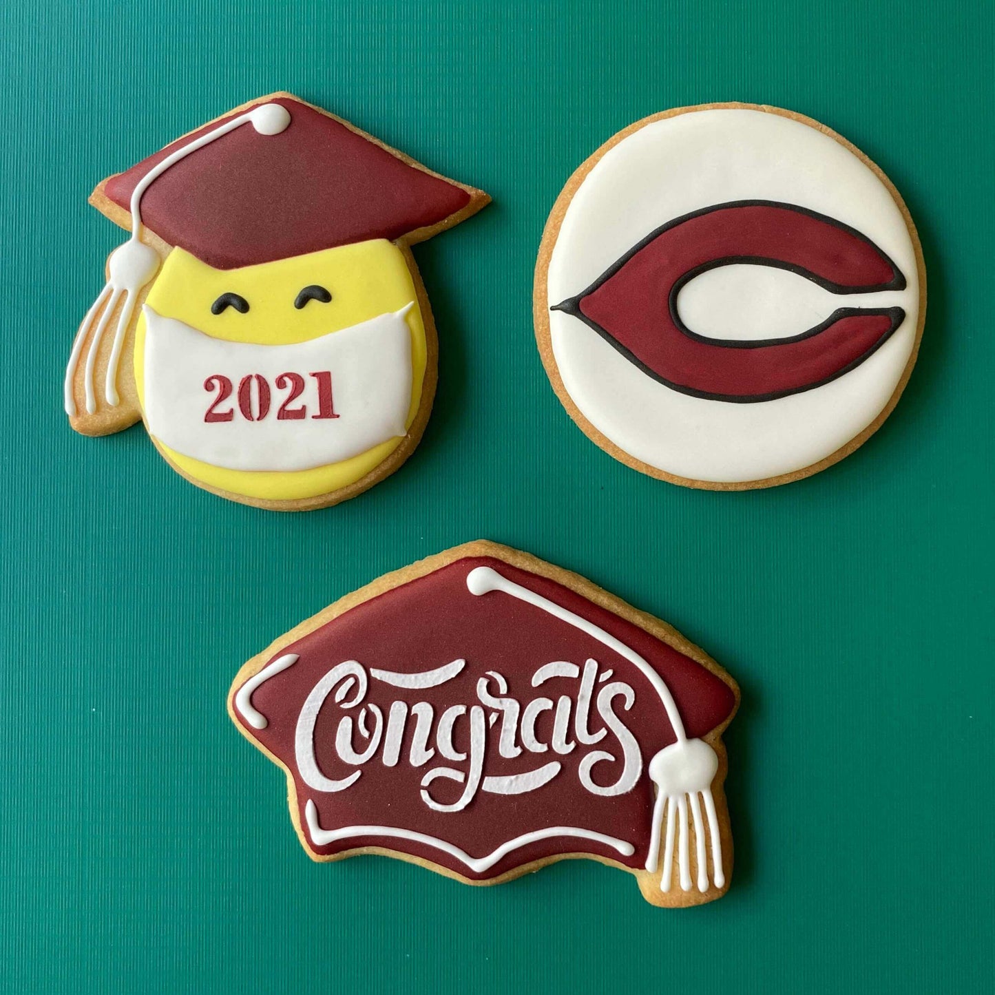 U Chicago Graduation Cookies